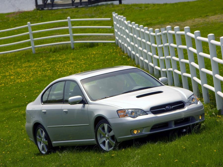  Subaru Legacy 2.5 GT 2003 года  (US) (фото 15 из 17)